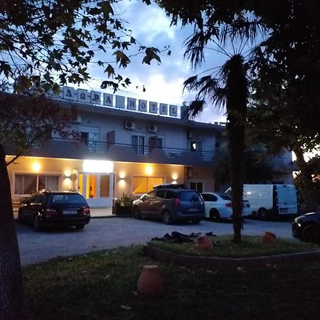 Hotel Isidora Loutros ภายนอก รูปภาพ