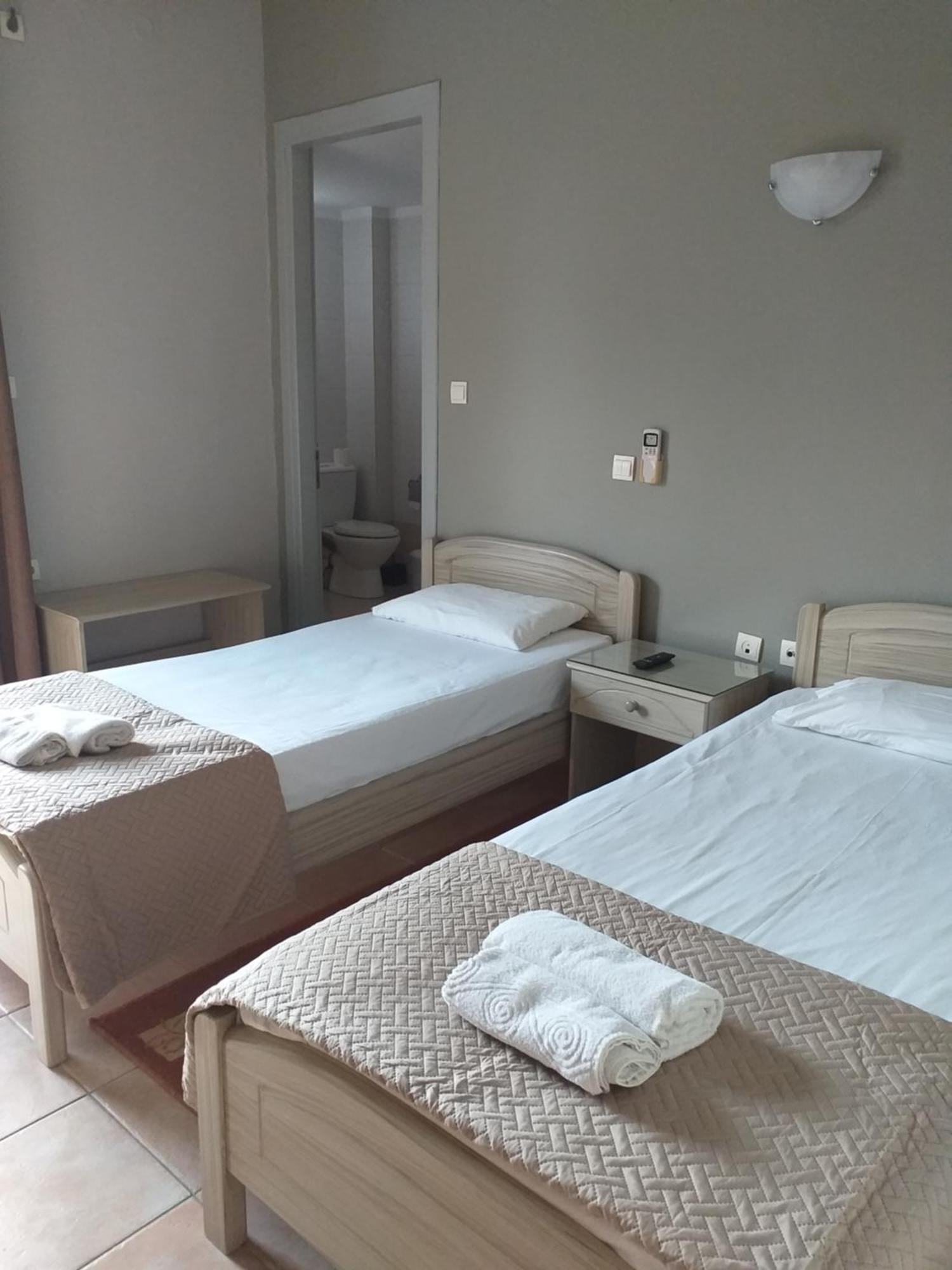 Hotel Isidora Loutros ภายนอก รูปภาพ