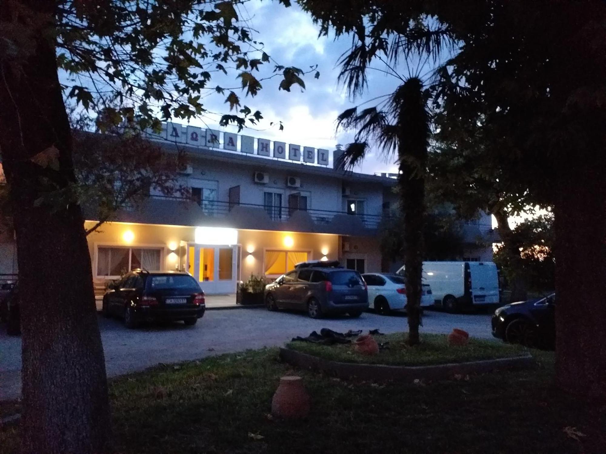 Hotel Isidora Loutros ภายนอก รูปภาพ