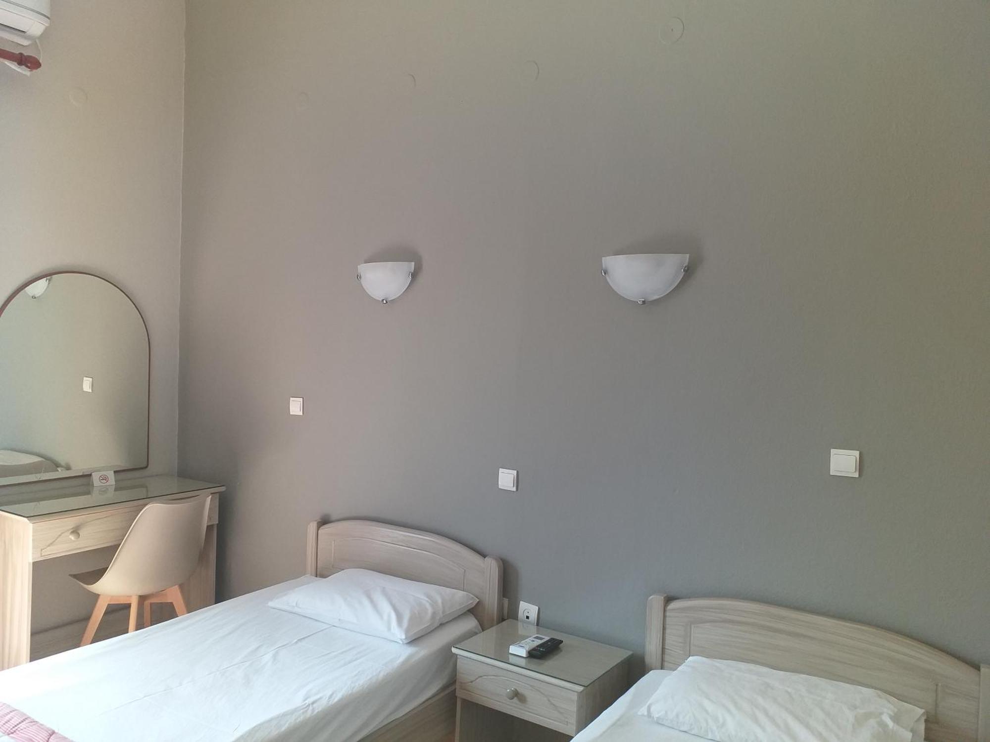Hotel Isidora Loutros ภายนอก รูปภาพ