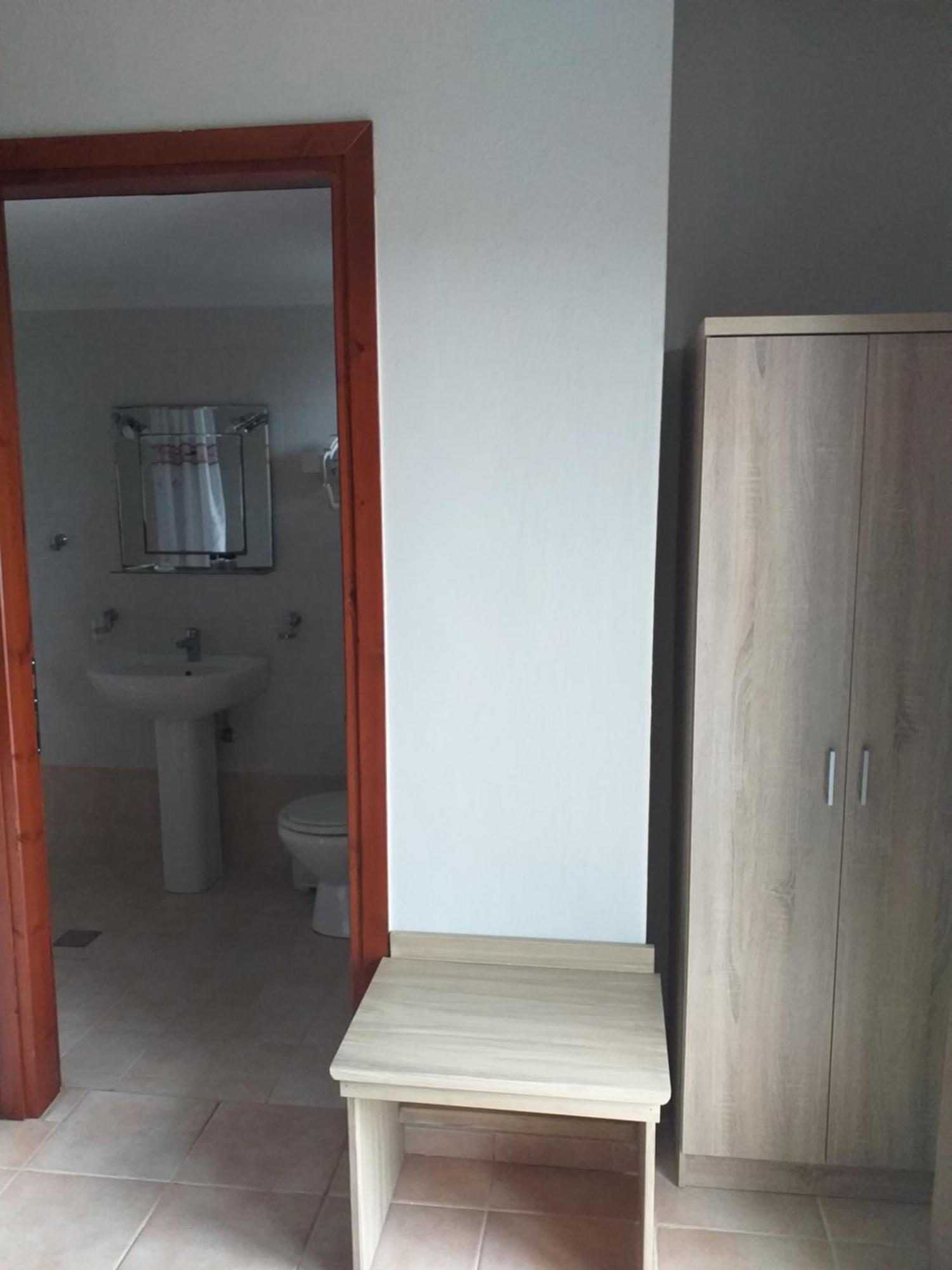 Hotel Isidora Loutros ภายนอก รูปภาพ