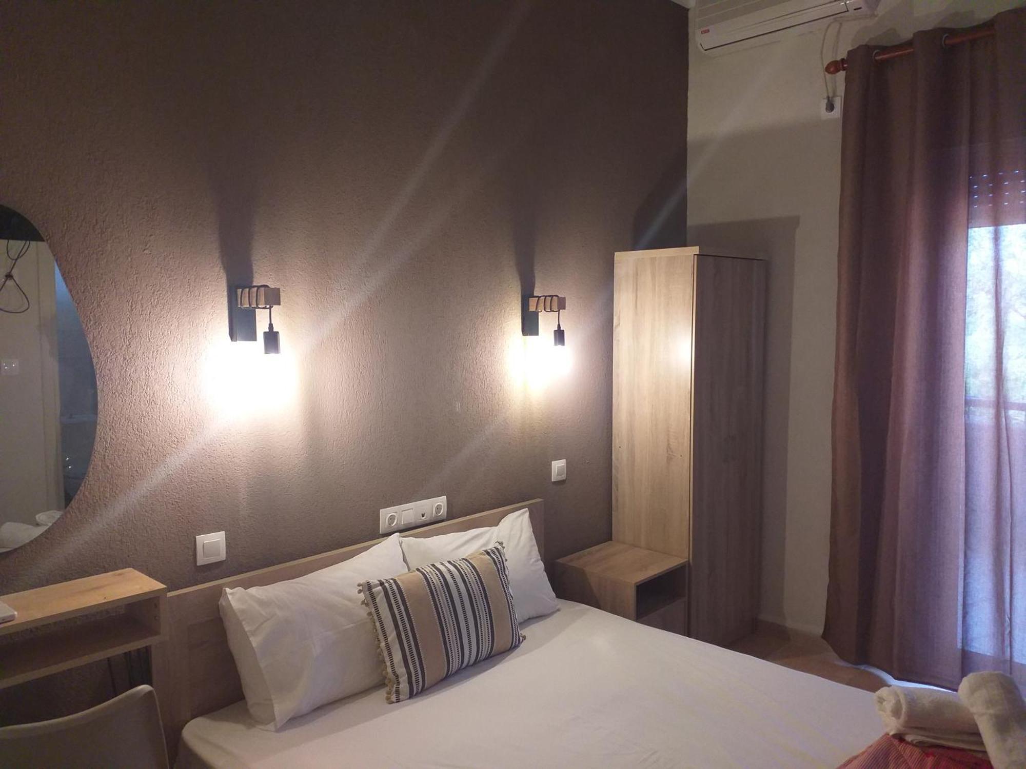 Hotel Isidora Loutros ภายนอก รูปภาพ