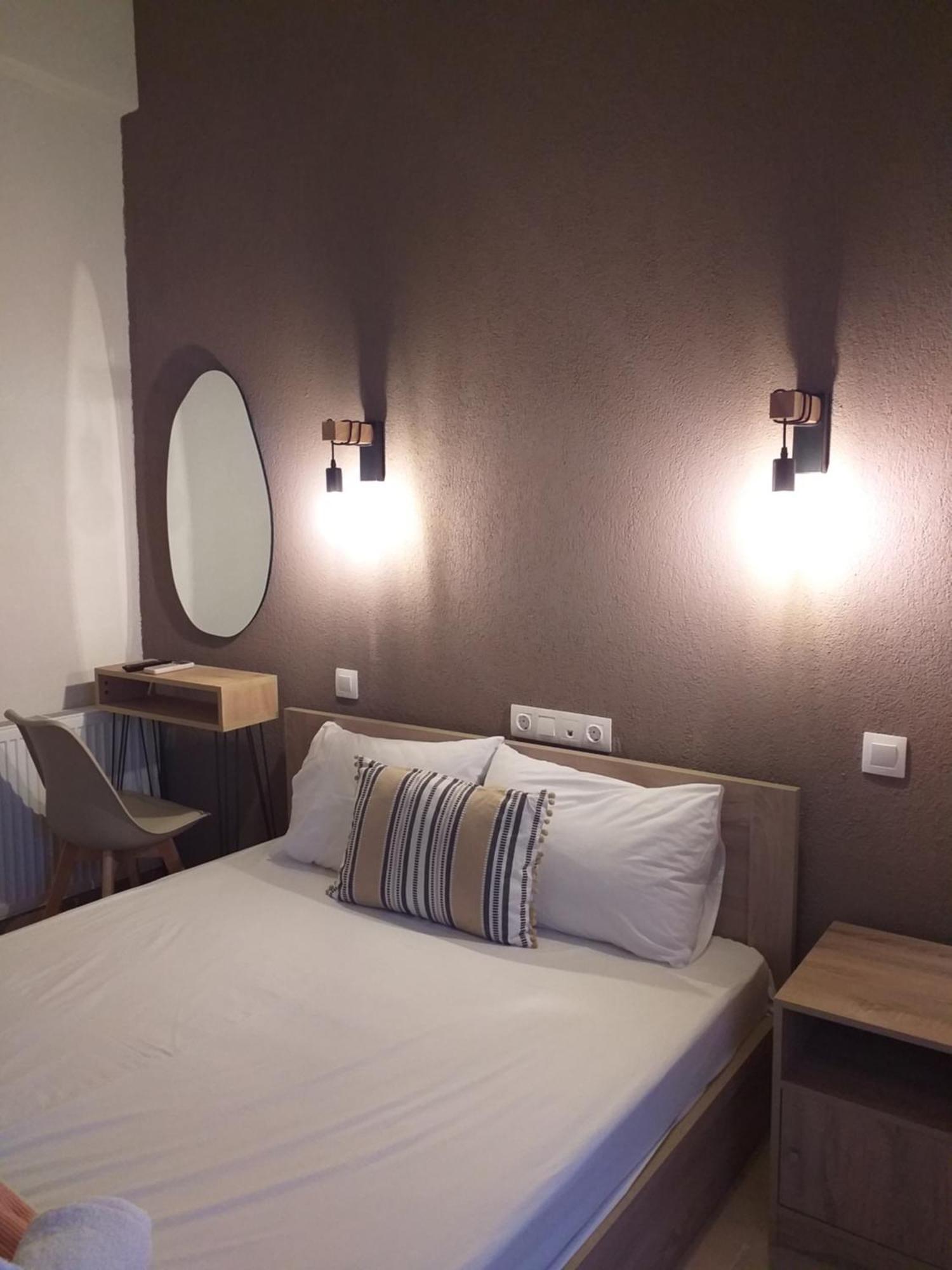 Hotel Isidora Loutros ภายนอก รูปภาพ