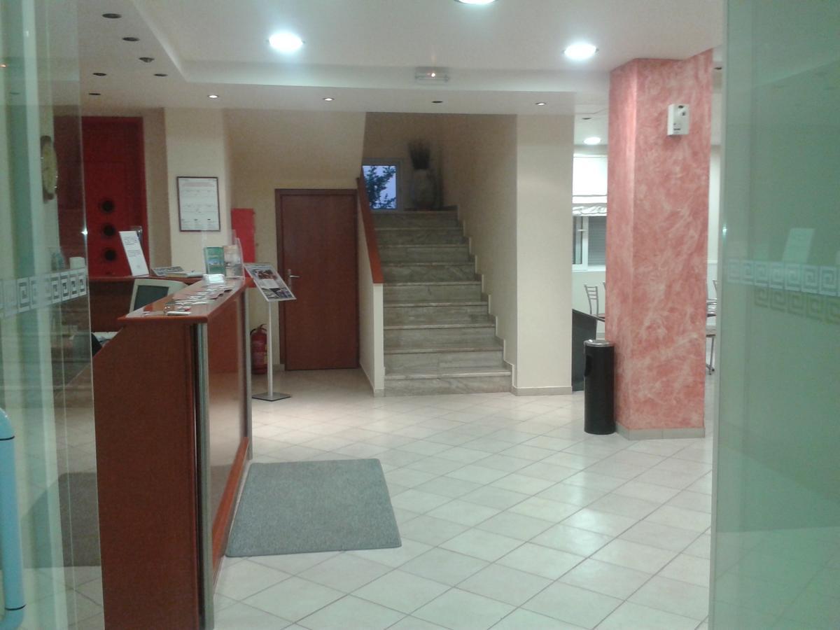 Hotel Isidora Loutros ภายนอก รูปภาพ